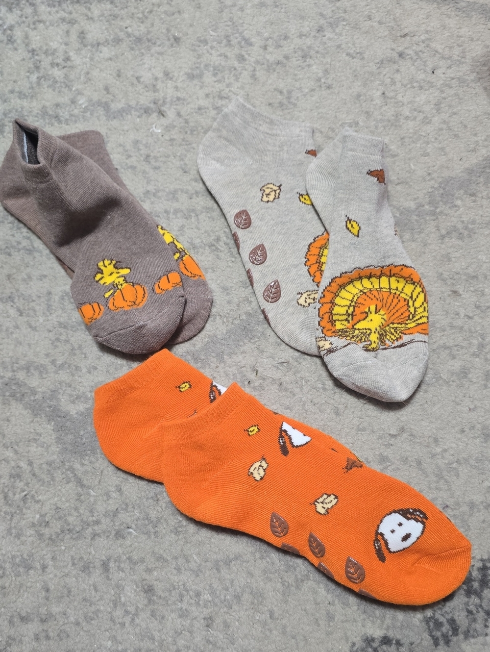 Peanuts Women's Ankle Sock Trio - Orange, Gray, Brown